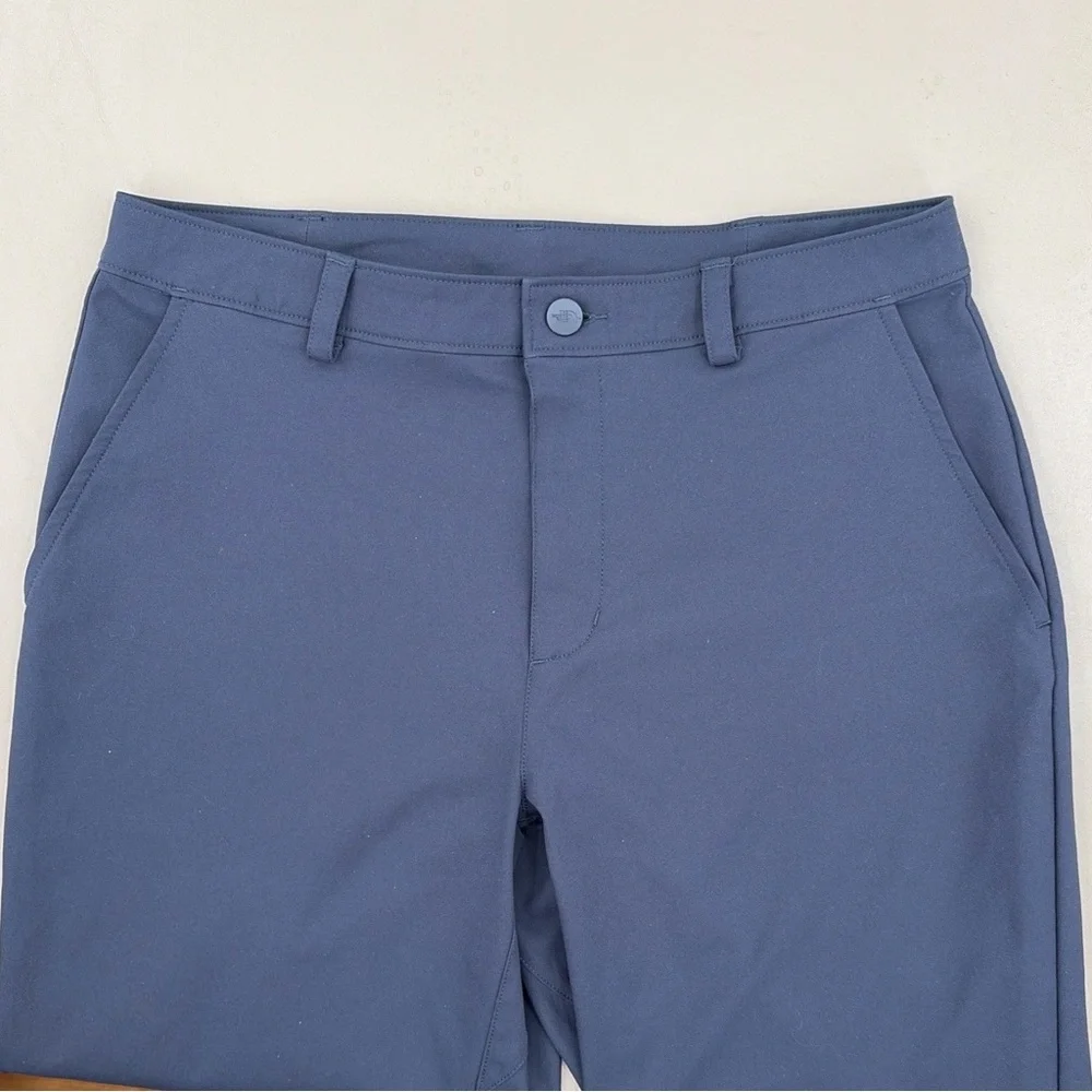 The North Face Navy Blue Standard Fit Pants Size 8